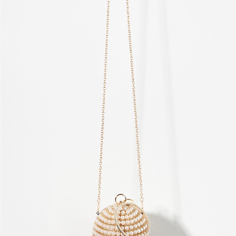 Avita Pearly Clutch - Picture 3 of 4